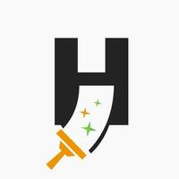 lettera h pulizia servizio logo design concetto con pulito spazzola simbolo. Casa pulito cartello vettore
