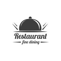 Etichetta del ristorante. Logo del servizio di ristorazione. vettore