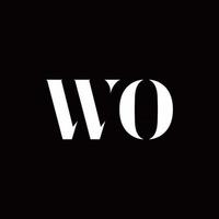 modello di design del logo iniziale della lettera logo wo vettore