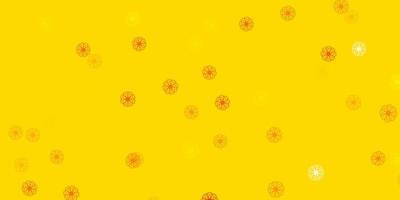 modello di doodle di vettore giallo chiaro con fiori.