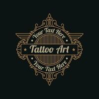 Vintage ▾ lusso tatuaggio studio lettering logo con decorativo ornamentale telaio. - vettore. vettore