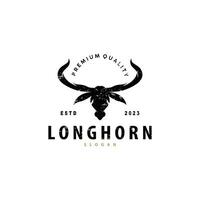 Longhorn animale logo disegno, azienda agricola retrò Vintage ▾ corno minimalista semplice modello illustrazione vettore