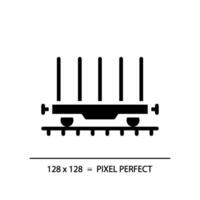 pianale pixel Perfetto nero glifo icona. nolo Ferrovia macchina. Aperto piattaforma. spedizione contenitore. rotolamento scorta. silhouette simbolo su bianca spazio. solido pittogramma. vettore isolato illustrazione