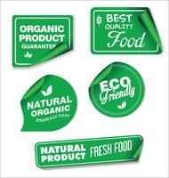 Collezione di etichette di prodotti biologici naturali vettore