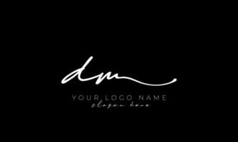 grafia lettera dm logo design. dm logo design gratuito vettore modello