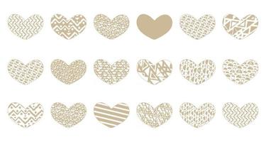 set di diciotto cuori isolati beige con motivi diversi. gli oggetti possono essere utilizzati per adesivi, cartoline, nastri fantasia per scrapbooking. tema di San Valentino. linee, quadrati, cuori, forme sagomate vettore