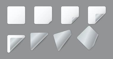 fogli di carta quadrati arrotondati bianchi vuoti con angolo arricciato vettore