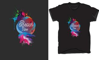 maglietta design Multi acqua colore e spiaggia vibrazioni nel parole. vettore