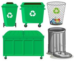 Bidoni della spazzatura verdi con il segno di riciclaggio vettore