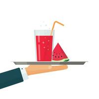 limonata o cocktail bevanda bicchiere su vassoio vettore illustrazione, piatto cartone animato design o freddo estate bevanda con anguria fetta e Cameriere mano isolato clipart