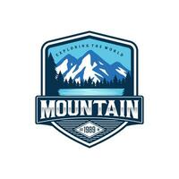 modello vettoriale vintage logo montagna