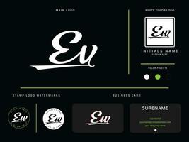 minimalista ev moda lusso capi di abbigliamento logo, moderno ew ev logo icona design per abbigliamento attività commerciale vettore