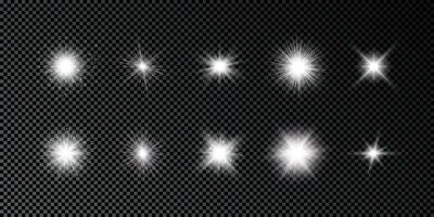 leggero effetto di lente razzi. impostato di dieci bianca raggiante luci starburst effetti con scintille su un' buio sfondo. vettore illustrazione