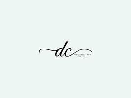 dc firma logo design. CD logo. lettering design. attività commerciale. firma. dc lettera vettore. scritto a mano. creativo firma. font vettore