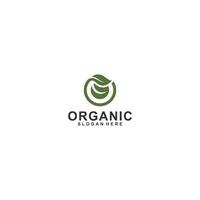 modello di logo organico in sfondo bianco vettore