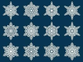 impostato di laser taglio openwork fiocchi di neve. vettore silhouette di Natale decorazione. modello per carta isolato su blu sfondo. stampino per scrapbooking, lavorato Di legno.