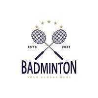 badminton logo, semplice badminton racchetta disegno, retrò Vintage ▾ minimalista gli sport concetto vettore