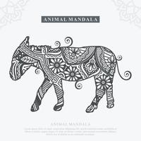 vettore di mandala animale. elementi decorativi. illustrazione vettoriale.