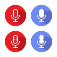 microfono icona su cerchio sfondo. microfono, Podcast simbolo vettore con lungo ombra