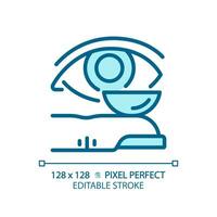2d pixel Perfetto modificabile blu contatto lente icona, isolato monocromatico vettore, magro linea illustrazione che rappresentano occhio cura. vettore