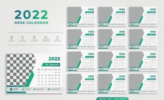 Modello di progettazione del calendario da tavolo 2021 con combinazione di colori verde vettore