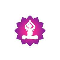 logo yoga, meditazione, posa del loto, ragazza medita vettore