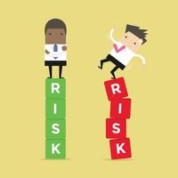 gestione del rischio d'impresa dell'uomo d'affari differenza tra un successo e un fallimento. uomo d'affari africano. vettore