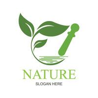 natura creativo simbolo biologico concetto. bio erbaceo Salute cura astratto attività commerciale eco logo. fresco cibo, cerchio pacchetto, bellezza flora, farmacia icona. aziendale identità logotipo, azienda grafico vettore