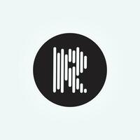 Podcast Radio logo design su lettera r design utilizzando microfono modello vettore illustrazione