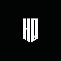 hq logo monogramma con stile emblema isolato su sfondo nero vettore