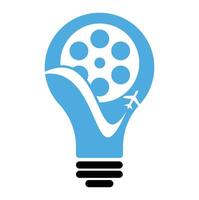 viaggio film lampadina forma concetto logo design vettore icona.