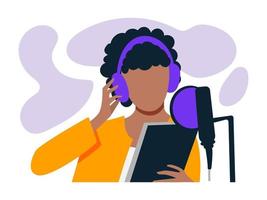 la giovane donna afroamericana sta registrando un podcast. donna nera con cuffie e microfono, disegnata in uno stile piatto. illustrazione vettoriale