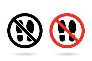 no piede passo cartello. rimuovere calzature avvertimento cartello. scarpe, sandali e pantofole non permesso. vettore