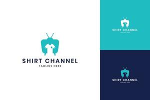 camicia televisione spazio negativo logo design vettore