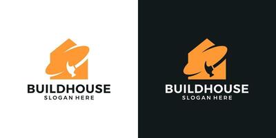 Casa riparazione logo design modello. martello logo con casa edificio grafico design illustrazione. Casa rinnovamento simbolo, icona, creativo. vettore