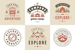 campeggio e all'aperto avventura citazioni e detti tipografia impostato illustrazione vettore
