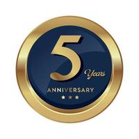 5° anniversario che celebra il fondo di affari dell'azienda di testo con i numeri. vettore celebrazione anniversario modello di evento scudo di colore rosso oro scuro