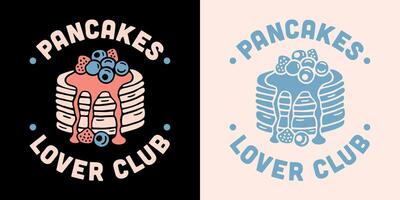 Pancakes amante club distintivo logo etichetta carino kawaii prima colazione brunch mirtilli sciroppo pancake pila illustrazione retrò estetico camicia design Stampa vettore
