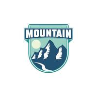 logo montagna avventura spedizione vettore