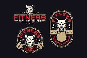 doberman cane con manubrio e kettlebell logo design per fitness, palestra, bodybuilding, sollevamento pesi vettore