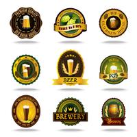 Insieme di colore delle icone delle vecchie etichette della birra vettore