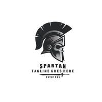 spartano cavaliere cranio casco monocromatico logo grafico illustrazione vettore