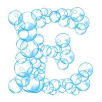 alfabeto delle bolle di sapone. acqua saponata lettera e. carattere vettoriale realistico isolato su sfondo bianco