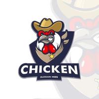 Gallo di pollo indossando cowboy sceriffo costume mascotte logo design illustrazione vettore isolato su sfondo bianco