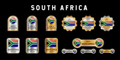 Made in South Africa etichetta, timbro, distintivo o logo. con la bandiera nazionale del sudafrica. sui colori platino, oro e argento. emblema premium e di lusso vettore