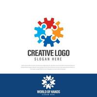 design del logo del puzzle a forma di ingranaggio, risorse umane, lavoro di squadra, simbolo circolare, puzzle. concetto di base vettore