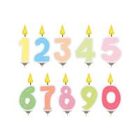 set di candele festive sotto forma di numeri. candele per torta isolato su sfondo bianco. vettore. vettore