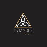 ispirazione per il design esclusivo del logo del triangolo vettore
