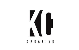 kc kc lettera bianca logo design con quadrato nero. vettore