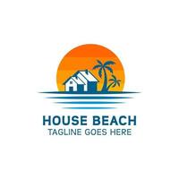 logo per locande sulla spiaggia. logo a forma di casa con un cocco o una palma accanto e il sole dietro vettore